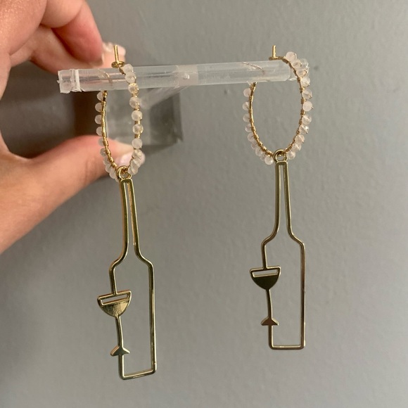 Yes Way Rosè! Earrings - Picture 3 of 4